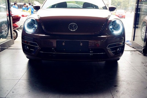 新到17年大众甲壳虫,14年大众甲壳虫白色驾驶感受