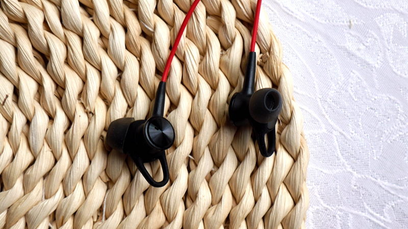 降噪耳机监听功能,降噪耳机入耳式有线监听