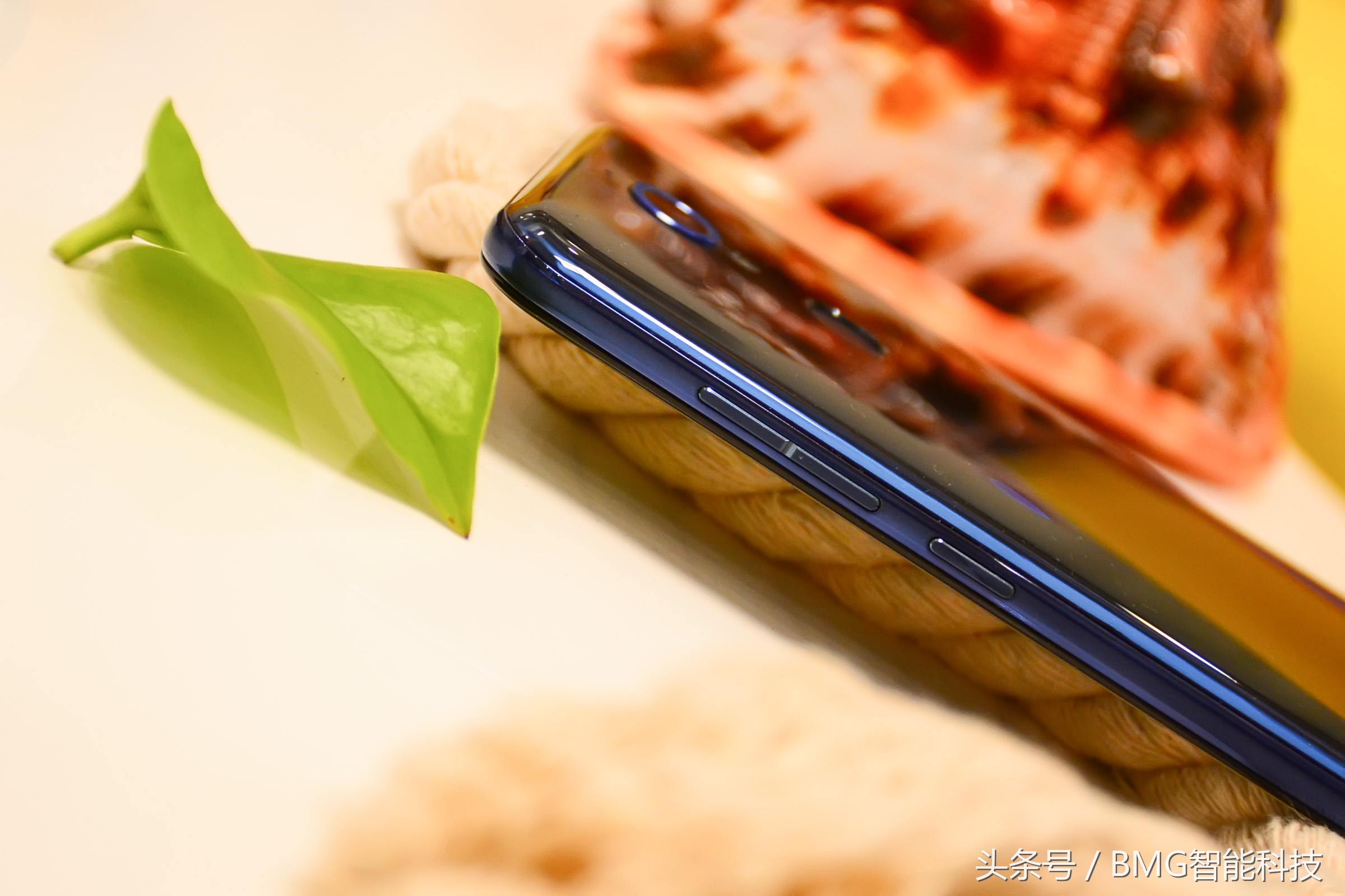 ivviK5裸眼3D手机深度评测:岂止裸眼3D?别的也不赖