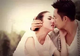 现在就只有“霸道总裁要上我”才能满足老夫抖M的少女心啦！