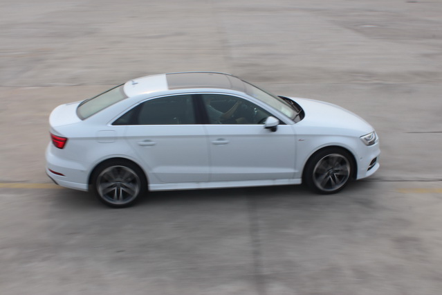 奥迪a33.5tfsi落地价,奥迪a3sportback