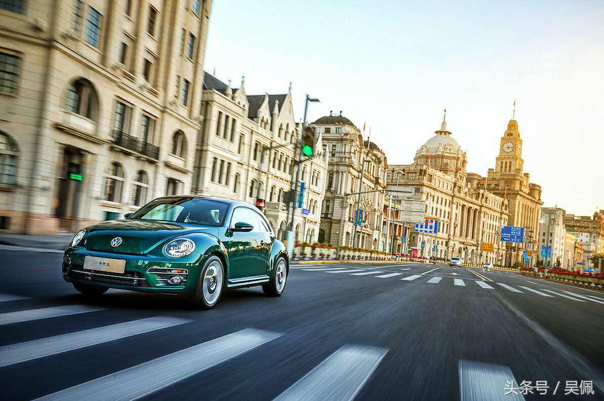 甲壳虫翡冷翠和竹篱绿区别,翡冷翠版甲壳虫图片