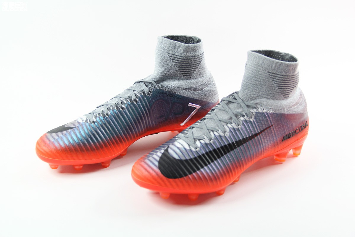 耐克cr7限量足球,耐克cr7适合宽脚吗