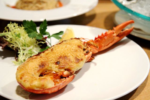 嫲嫲叹世界之浦尽澳门蚝门夜宴、健康轻食扶墙半自助餐