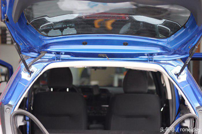 新飞度改灯夜间效果,新本田飞度灯光改装最佳方案