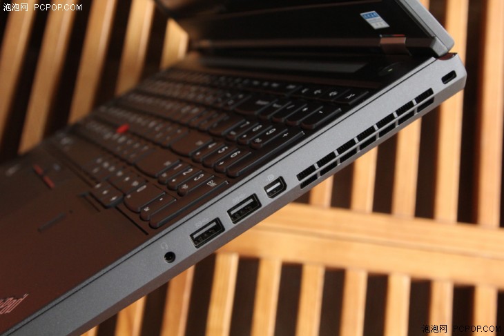 联想thinkpad p51移动工作站 (p51 笔记本工作站)