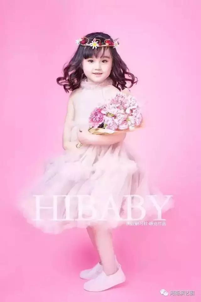 张锦煊|童星——锦绣前程,煊赫未来,潮童煊宝成长记。