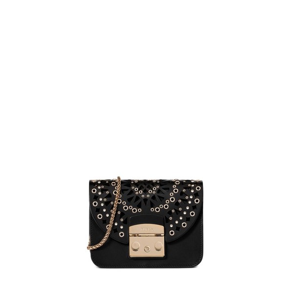 Furla的这款包火了！难道是下一个Gucci？