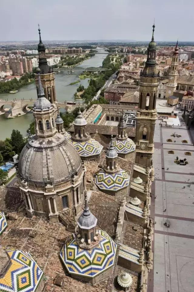 西班牙的古迹有哪些,西班牙有哪十大名胜景点