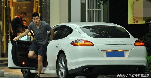 中国男足球员武磊,武磊国足照