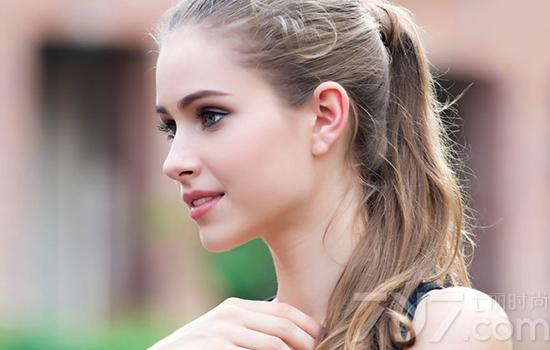 脸上过敏红肿发痒急救,脸上化妆品过敏发红发痒急救妙招