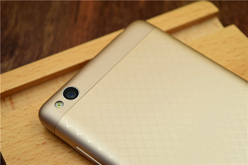 小米最新款性价比高手机,小米新款性价比超高的手机