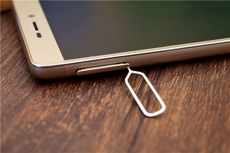 小米最新款性价比高手机,小米新款性价比超高的手机