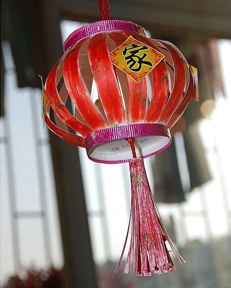 手工纸杯制作花灯幼儿园废物利用,正月十五制作花灯方案