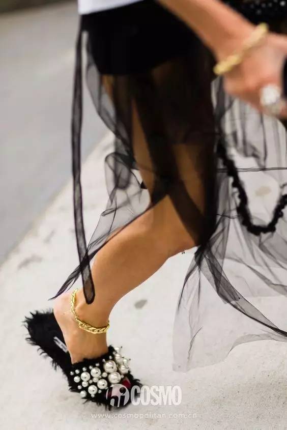 配饰狂|会搭脚链这个夏天就能赢很大