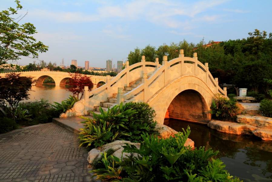 再上4天班就放假了吗,重庆放假最新通知