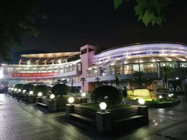 帝国大厦、堪培拉电讯塔、广州塔、杭州东站，浙大用这种方式庆生