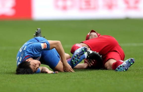 武磊上港决战申花,败人品