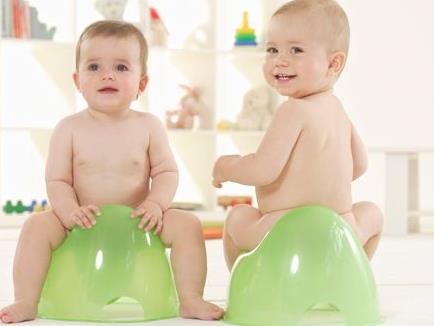 宝宝尿尿太多是怎么回事,孩子尿尿注意事项