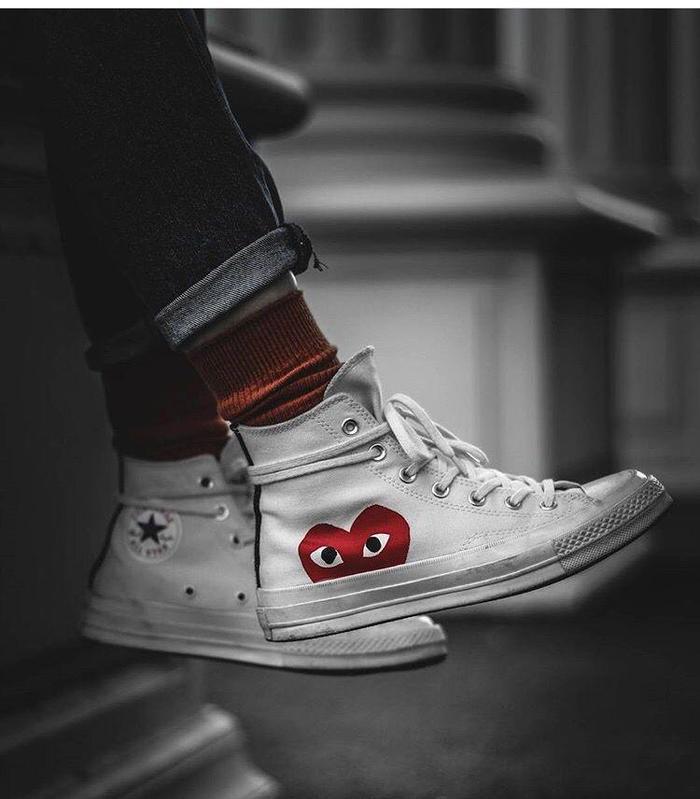 李维斯帆布鞋好还是匡威帆布鞋好,耐克帆布鞋和匡威帆布鞋哪个好穿