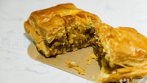 「乐食｜阿安」蛋挞掉1层酥皮没关系，它还有367层等着你