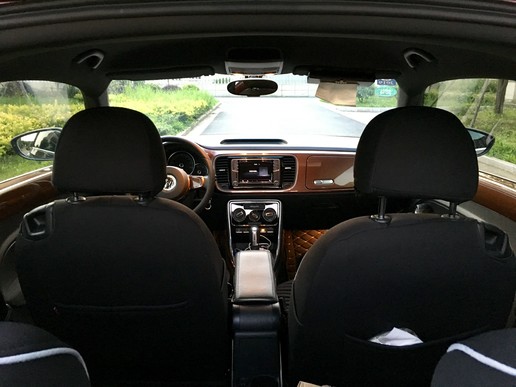 14年大众甲壳虫白色驾驶感受,新到17年大众甲壳虫