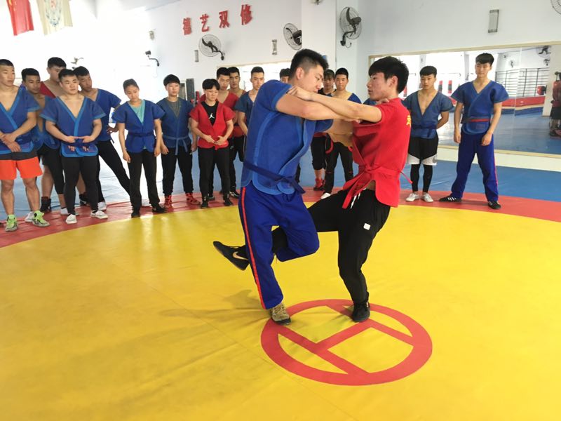 “跤王”郭阔:作为年轻人更需要顶到一线为中国跤出力