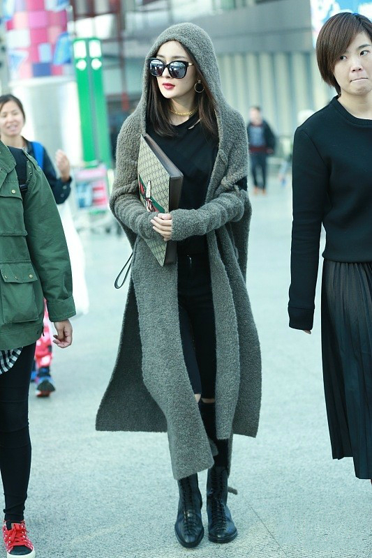 杨幂同款棉服外套中长款,明星同款冬季穿搭杨幂