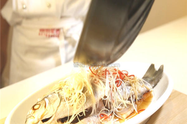 鱼肉怎么做才能不咸又好吃,鱼肉怎么做不腥又嫩