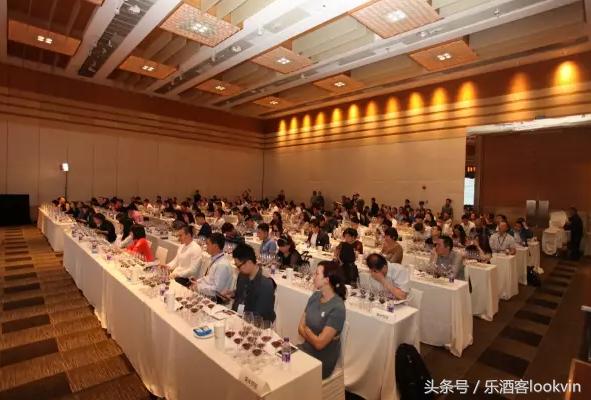 jamesholiday,jamesholiday鎺ㄨ崘