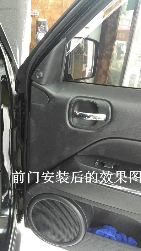 jeep指挥官音响位置,jeep指挥官2018款低音炮