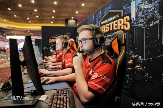 鍗撳▉celeritas,鍗撳▉閿洏浜屼唬鎹㈣酱