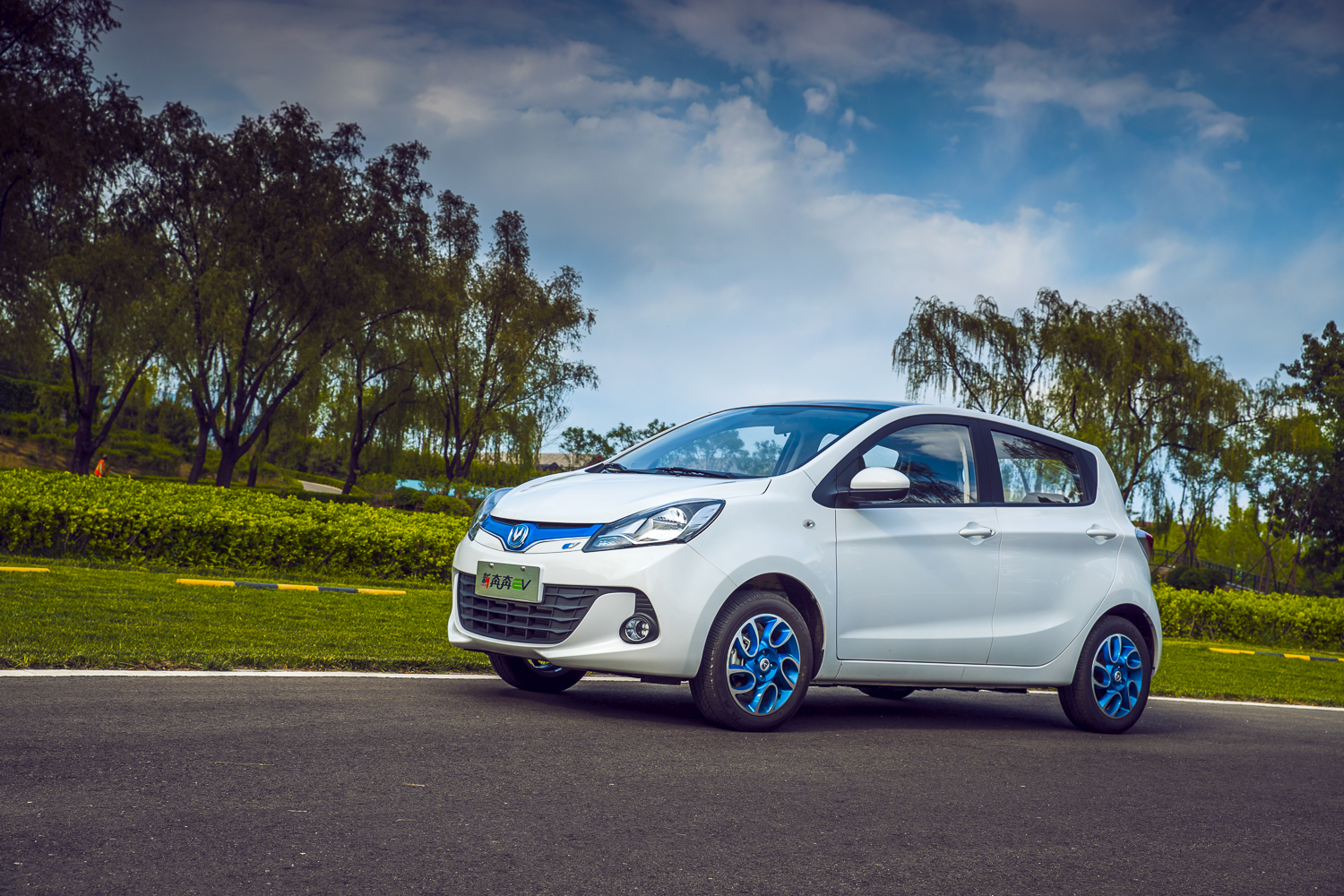 长安新款奔奔ev,2019款长安奔奔ev