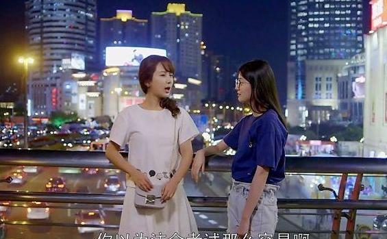 Furla的这款包火了！难道是下一个Gucci？