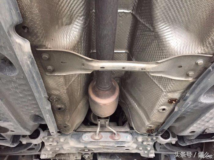 09年迈腾b62.0t什么变速箱,10年迈腾b61.8t新车售价多少