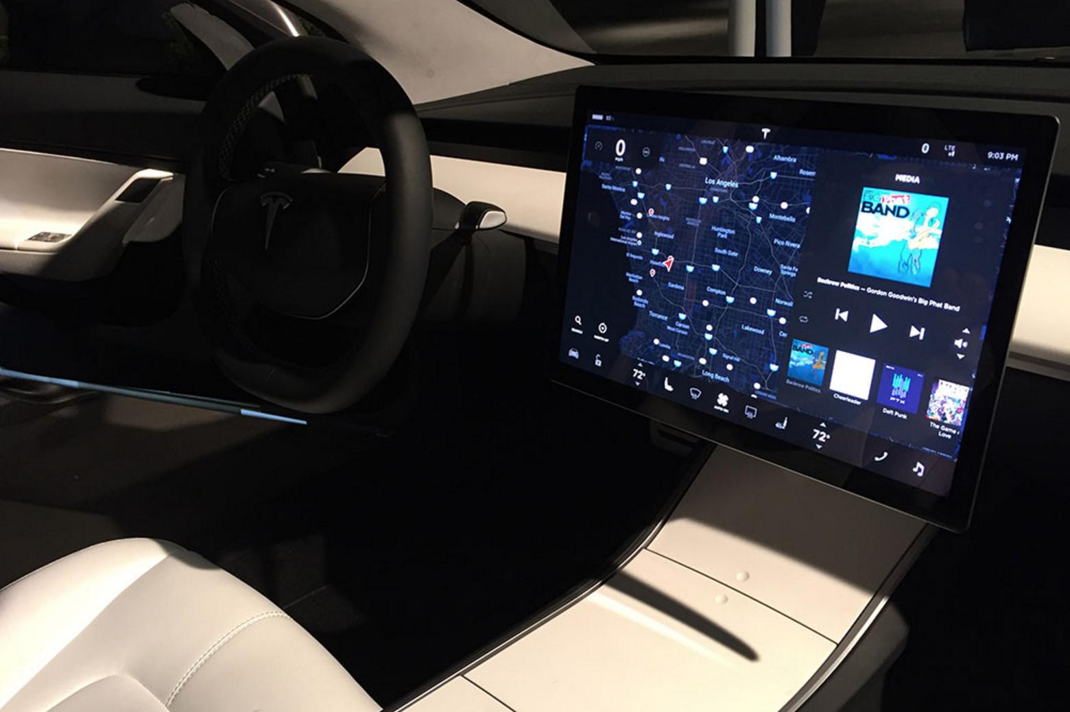 特斯拉的爆款即将到来，立贴明天这个时候看看model3实现没