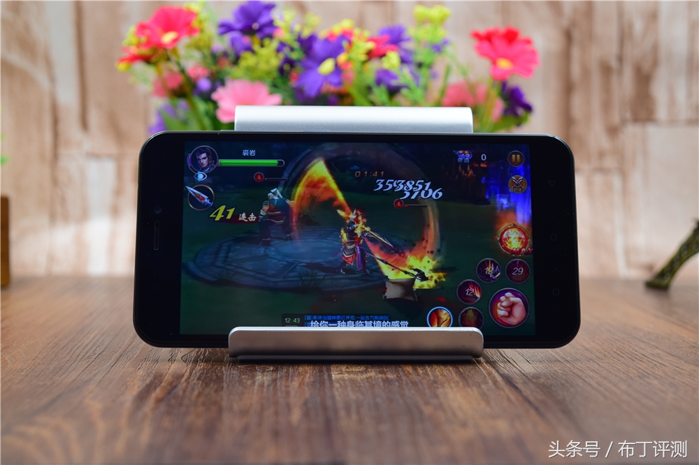 超逼真的裸眼3d壁纸手机,裸眼3d屏幕手机好用吗