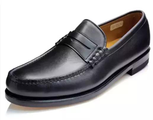 适合夏天穿的皮鞋推荐,夏天可以穿的小皮鞋