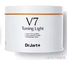 蒂佳婷塑颜,伪素颜妆与素颜的对比