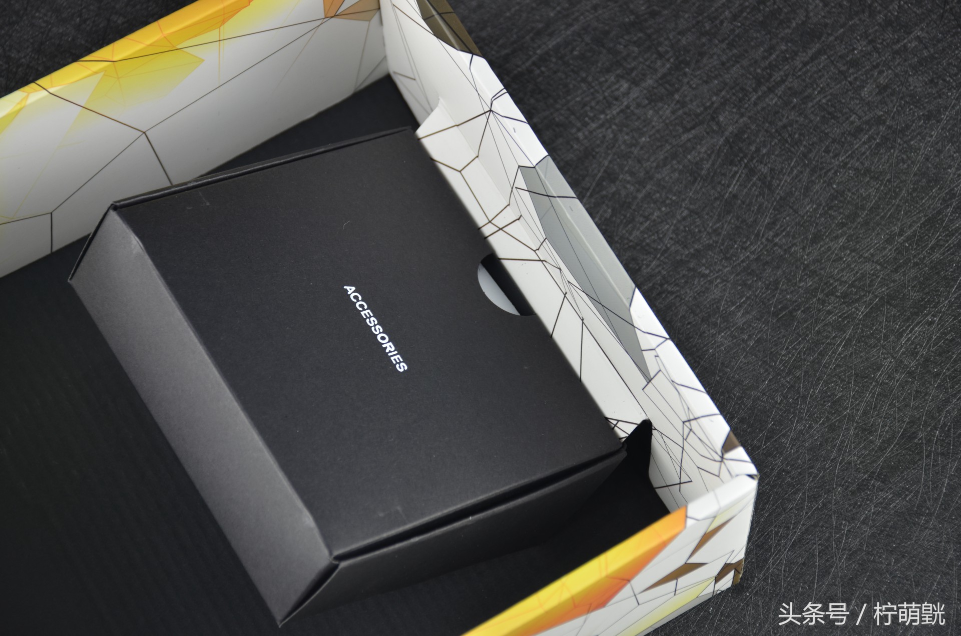 赛睿arctisprime耳机测评,赛睿arctis寒冰5头戴式有线耳机