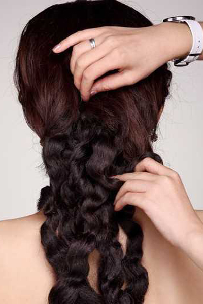 韩式新娘盘发教程化身最靓美娇娘