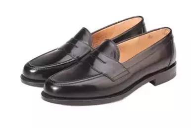 适合夏天穿的皮鞋推荐,夏天可以穿的小皮鞋