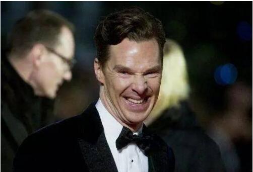 男生笑起来特别的丑怎么办,你长这么漂亮为什么却老说自己丑