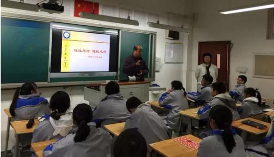 都说它是大学里的中学、中学里的大学！科大实验究竟牛在哪里？