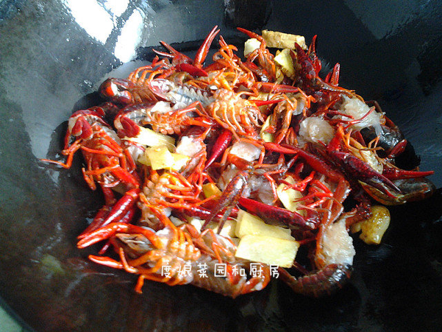 龙虾最好吃的5种做法图片,6种龙虾的做法大全集