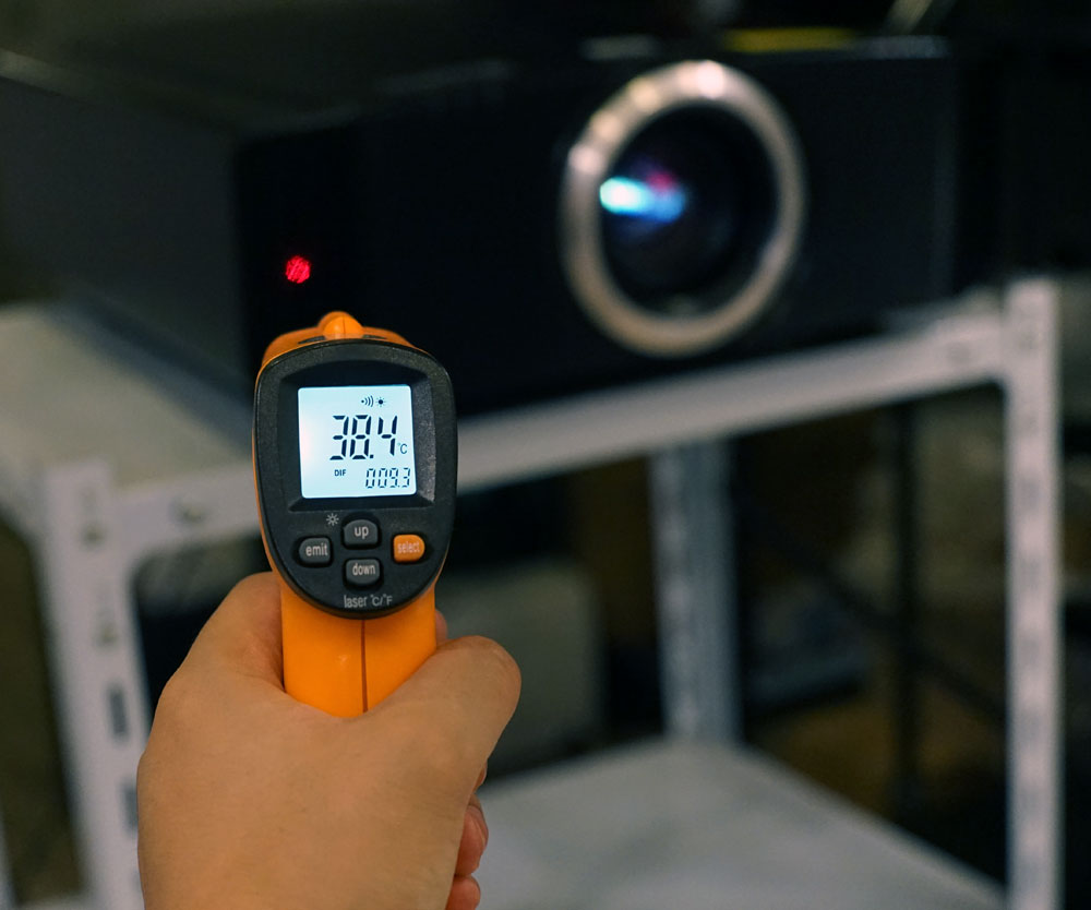 4k家庭影院投影设备,高清4k投影家庭影院