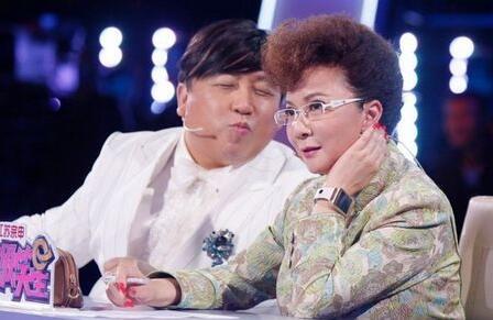 鹿晗抱关晓彤亲吻戏,迪丽热巴和鹿晗高甜片段