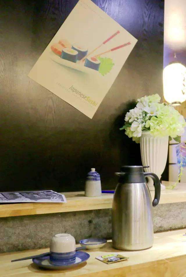 所有的美好都藏在不经意间,日式顶级活造刺身料理等你来寻味!