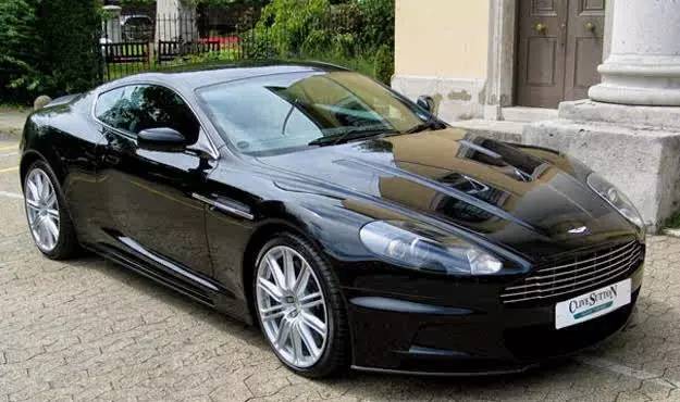 什么样的车才能配得上这首歌,什么样的车显得男人成熟