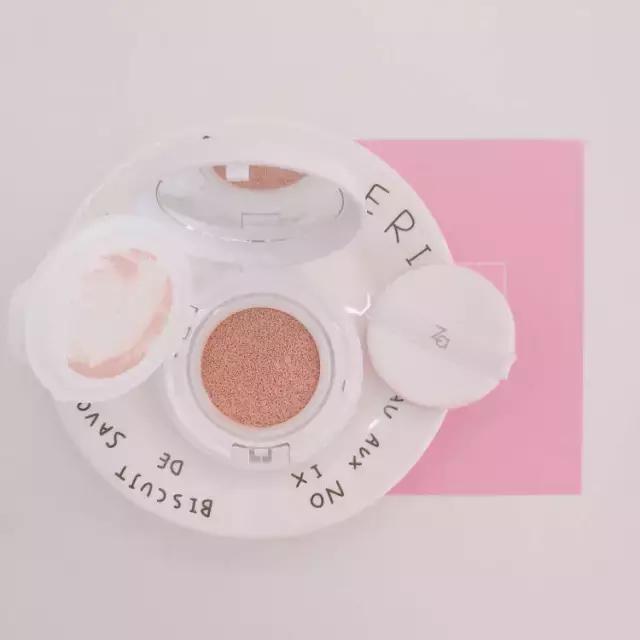 用气垫化底妆整个妆容怎么化干净,气垫日常妆容氛围感化妆教程